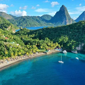 אתר נופש Jade Mountain